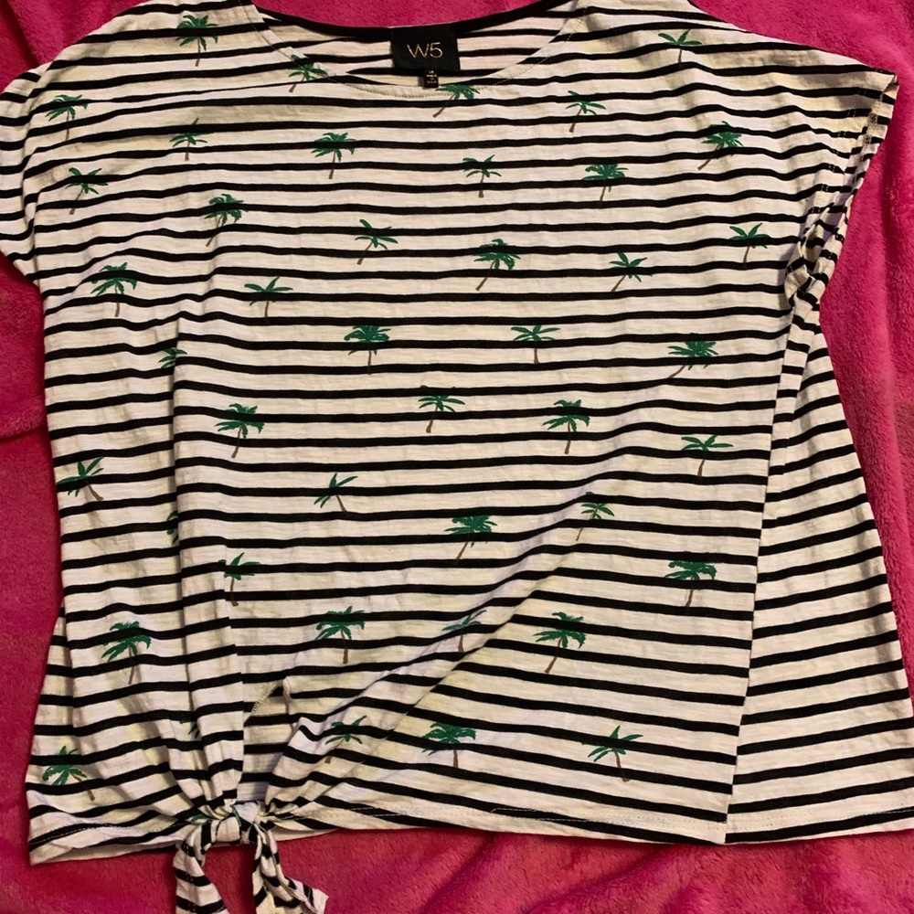 Cute top